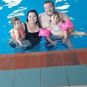 Meet your Posher, Dustin